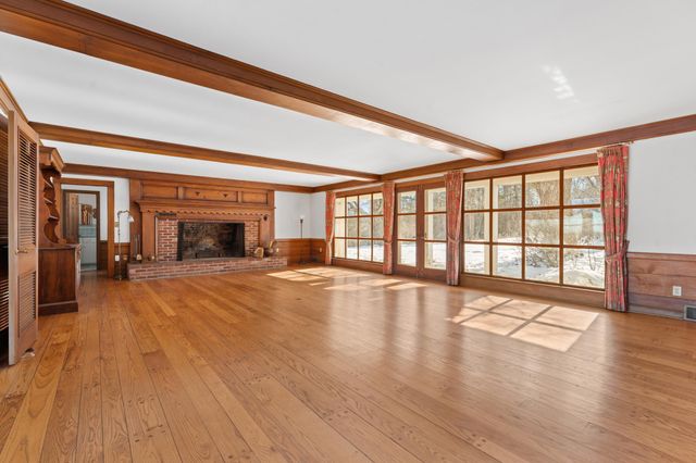 1429 20th Street SW, Rochester, MN 55902