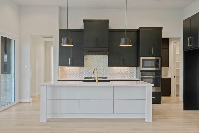 25231 Pleasant Retreat Court, Montgomery, TX 77356