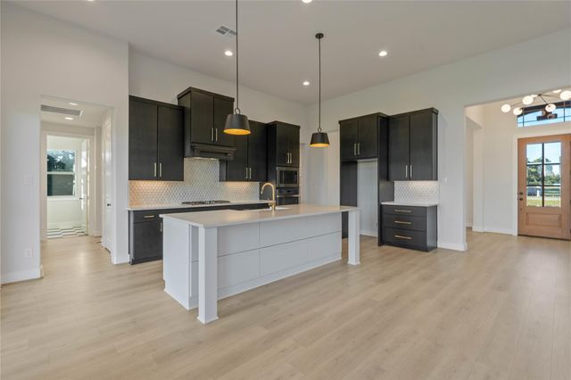 25231 Pleasant Retreat Court, Montgomery, TX 77356