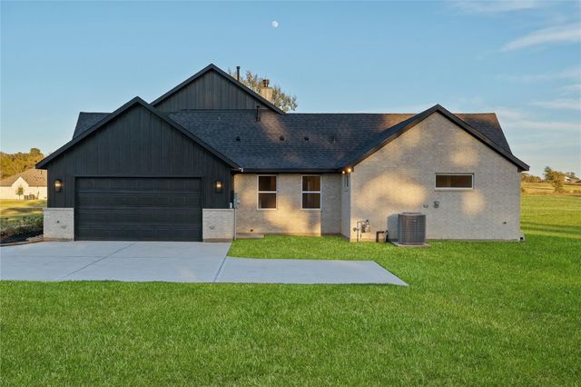 25231 Pleasant Retreat Court, Montgomery, TX 77356