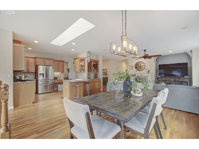 403 Nw 104TH Cir, Vancouver, WA 98685