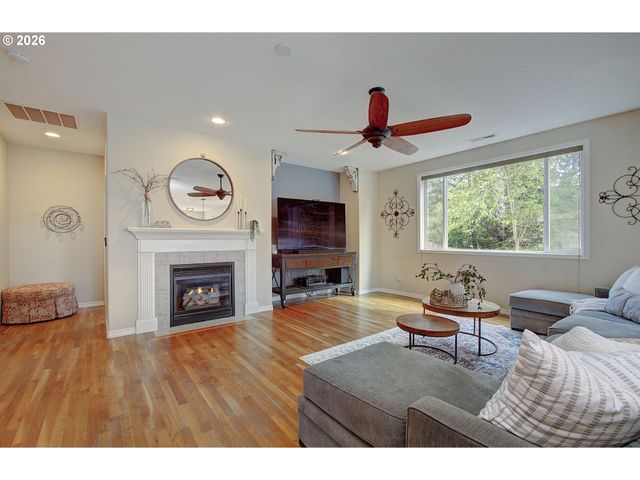 403 Nw 104TH Cir, Vancouver, WA 98685