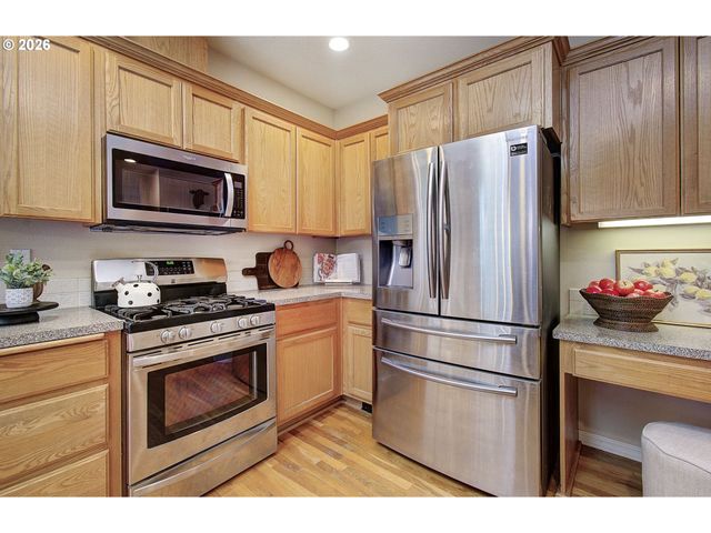 403 Nw 104TH Cir, Vancouver, WA 98685