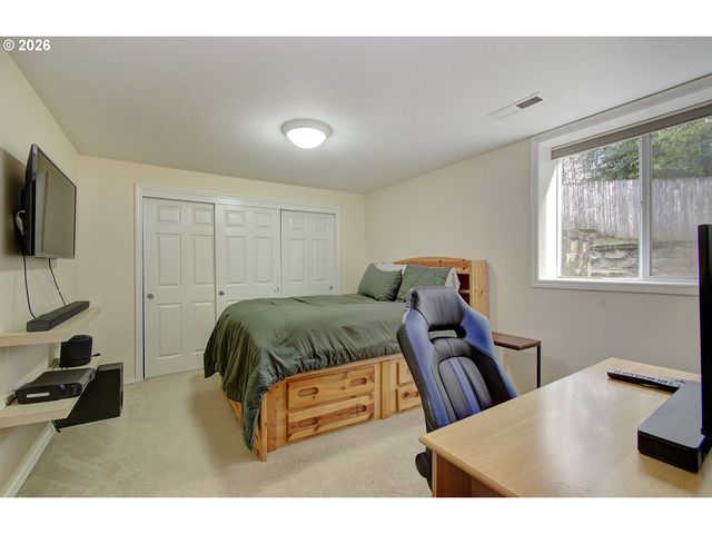 403 Nw 104TH Cir, Vancouver, WA 98685