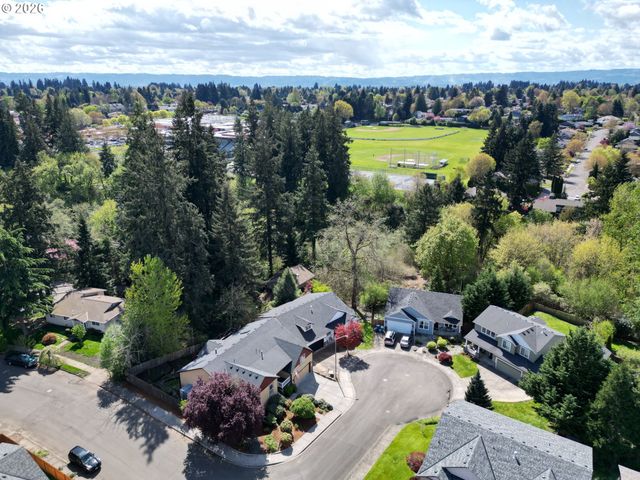 403 Nw 104TH Cir, Vancouver, WA 98685