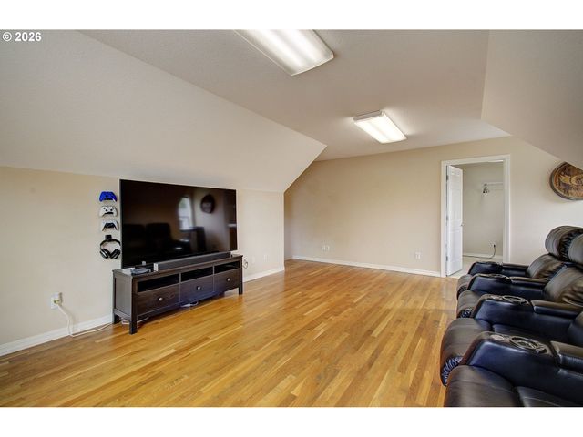 403 Nw 104TH Cir, Vancouver, WA 98685