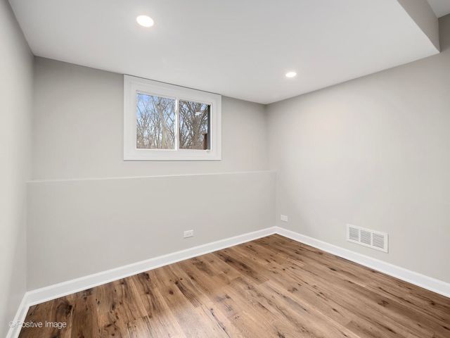 30W243 Wiant Road, West Chicago, IL 60185