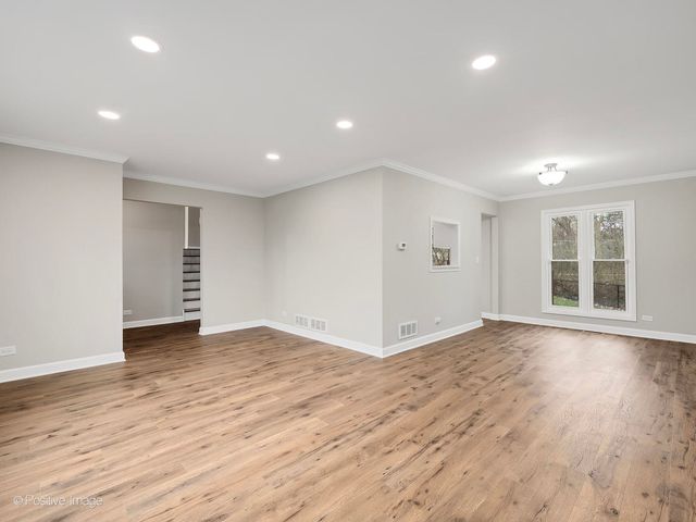 30W243 Wiant Road, West Chicago, IL 60185