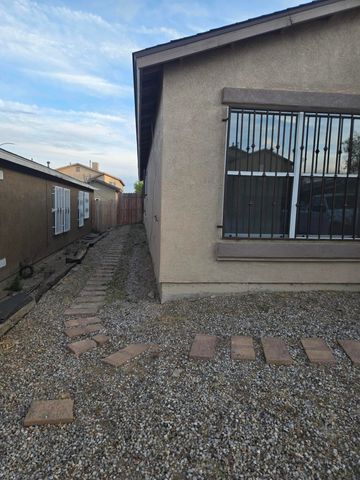 11204 Ibis Road SW, Albuquerque, NM 87121