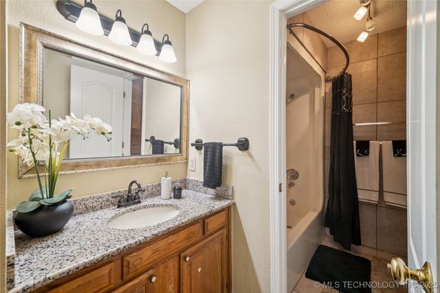 6226 E 98th Street, Tulsa, OK 74137