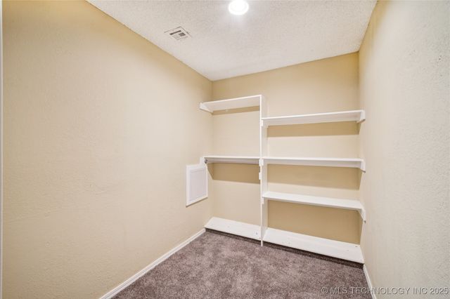 6226 E 98th Street, Tulsa, OK 74137