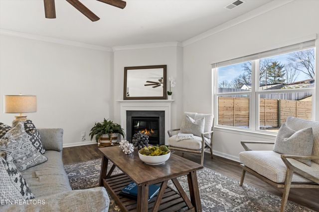 128 Canton Lane, Maryville, TN 37803