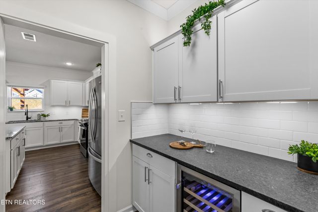 128 Canton Lane, Maryville, TN 37803