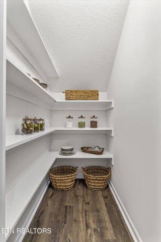 128 Canton Lane, Maryville, TN 37803