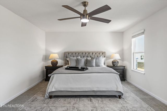 128 Canton Lane, Maryville, TN 37803