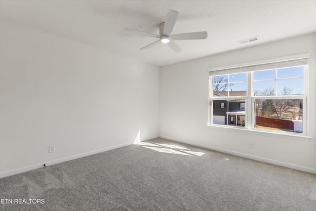 128 Canton Lane, Maryville, TN 37803