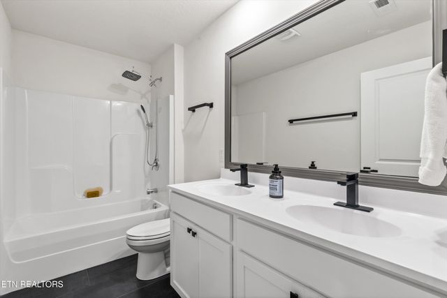 128 Canton Lane, Maryville, TN 37803