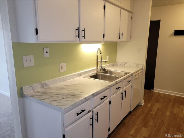 7335 E Quincy Avenue 303, Denver, CO 80237