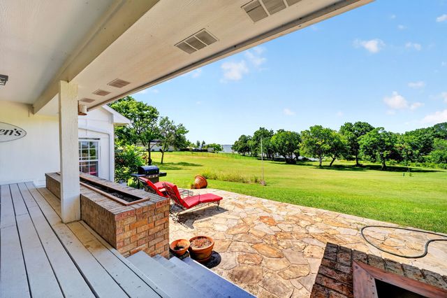 12 Meadowlake Drive, Heath, TX 75032