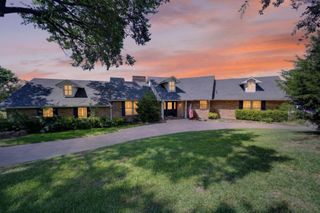 12 Meadowlake Drive, Heath, TX 75032