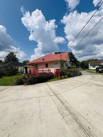 437 Conway Street, Dalton, GA 30720