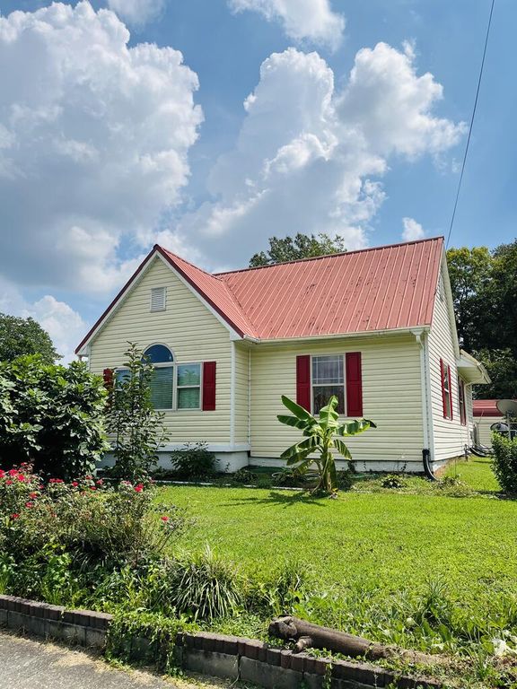 437 Conway Street, Dalton, GA 30720