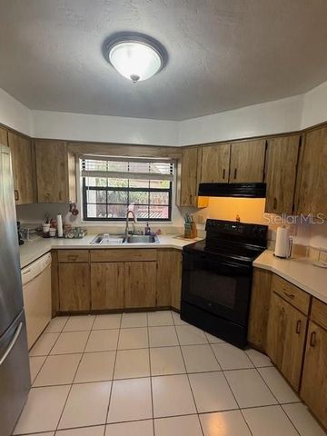 823 LONG MEADOW COURT, Port Orange, FL 32127