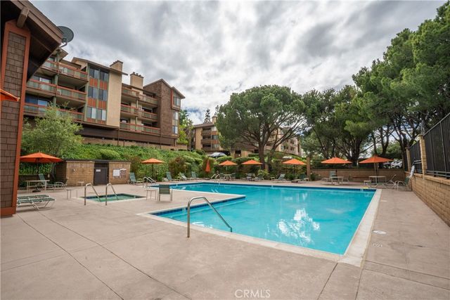 2504 E Willow 107, Signal Hill, CA 90755