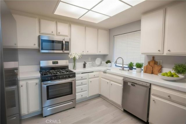 2504 E Willow 107, Signal Hill, CA 90755