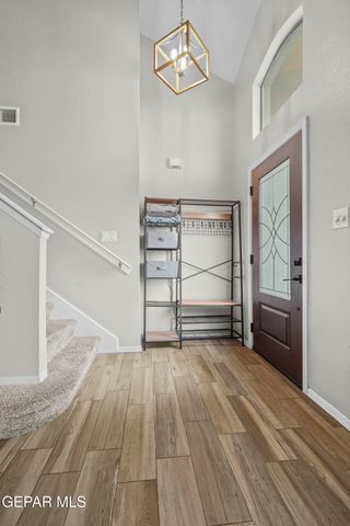 433 CLAIBORNE Street, Horizon City, TX 79928