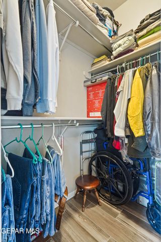 433 CLAIBORNE Street, Horizon City, TX 79928