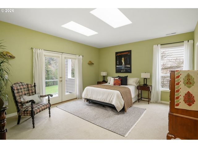 3016 Se BERKELEY Pl, Portland, OR 97202