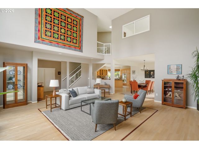 3016 Se BERKELEY Pl, Portland, OR 97202