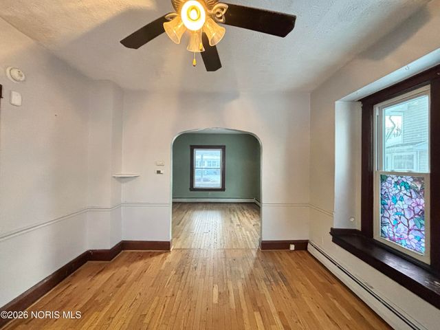 3843 Hoiles Avenue, Toledo, OH 43612