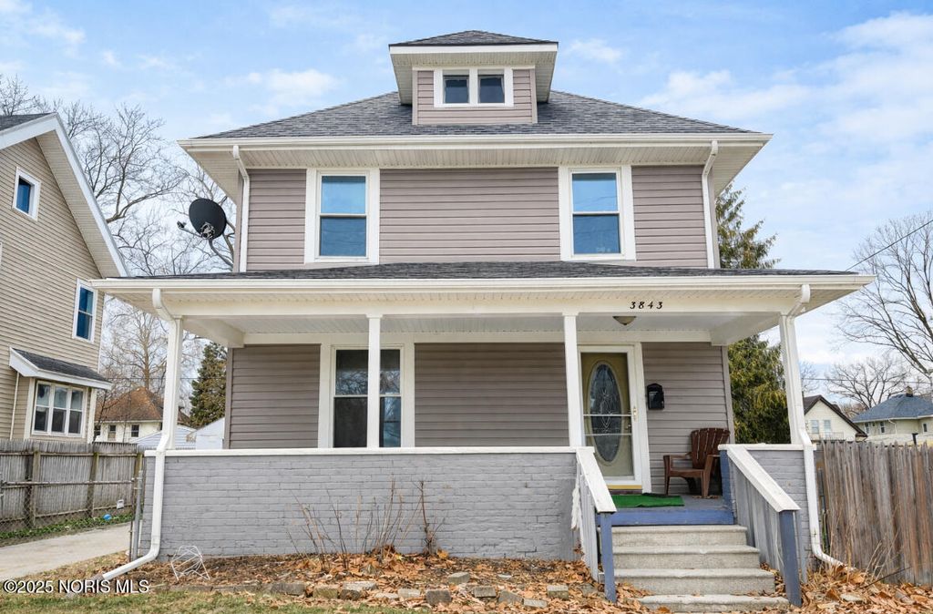 3843 Hoiles Avenue, Toledo, OH 43612