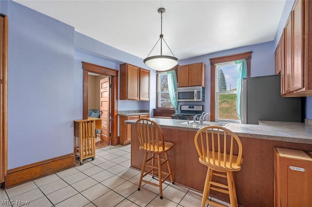 831 9th Street SW, Massillon, OH 44647