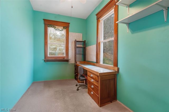 831 9th Street SW, Massillon, OH 44647