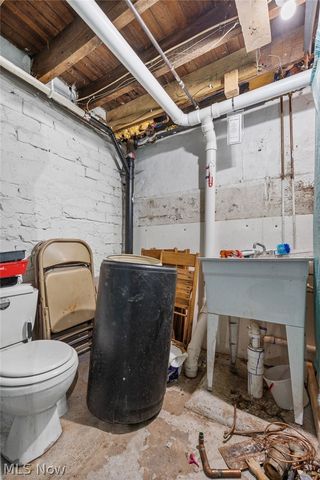 831 9th Street SW, Massillon, OH 44647