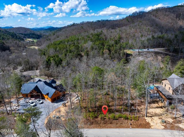 3 Mountain Ash Way, Sevierville, TN 37876