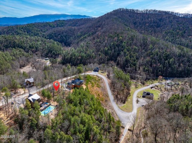 3 Mountain Ash Way, Sevierville, TN 37876