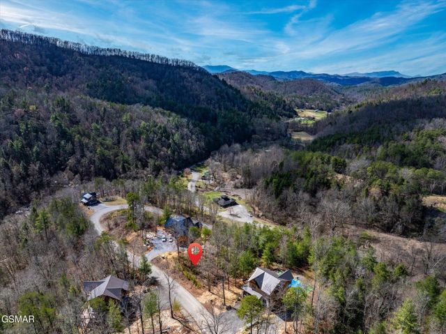 3 Mountain Ash Way, Sevierville, TN 37876