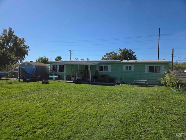 1610 S Midland Blvd, Nampa, ID 83686