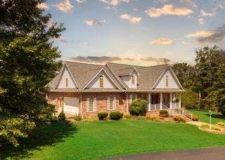 595 Missouri 19, Thayer, MO 65791