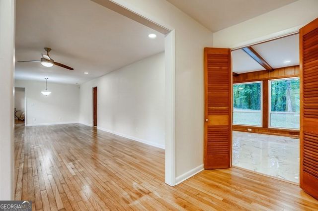 2345 Country Club Lane SW, Atlanta, GA 30311