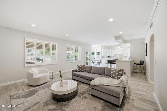 6833 E ACOMA Drive, Scottsdale, AZ 85254