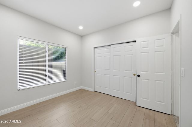 6833 E ACOMA Drive, Scottsdale, AZ 85254