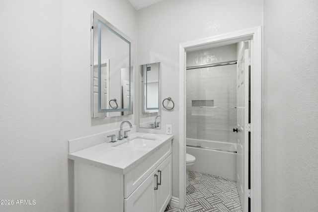 6833 E ACOMA Drive, Scottsdale, AZ 85254