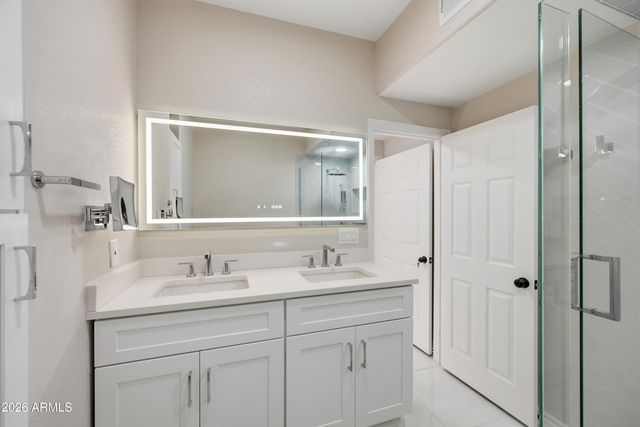 6833 E ACOMA Drive, Scottsdale, AZ 85254