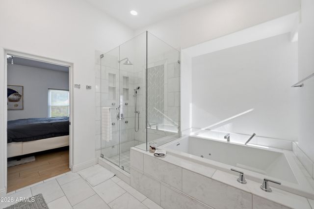 6833 E ACOMA Drive, Scottsdale, AZ 85254