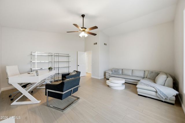 6833 E ACOMA Drive, Scottsdale, AZ 85254